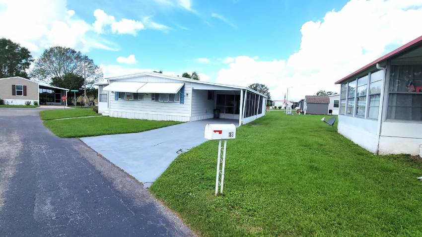 Dundee, FL Mobile Home for Sale located at 183 Juniper Drive West Dell Lake Village